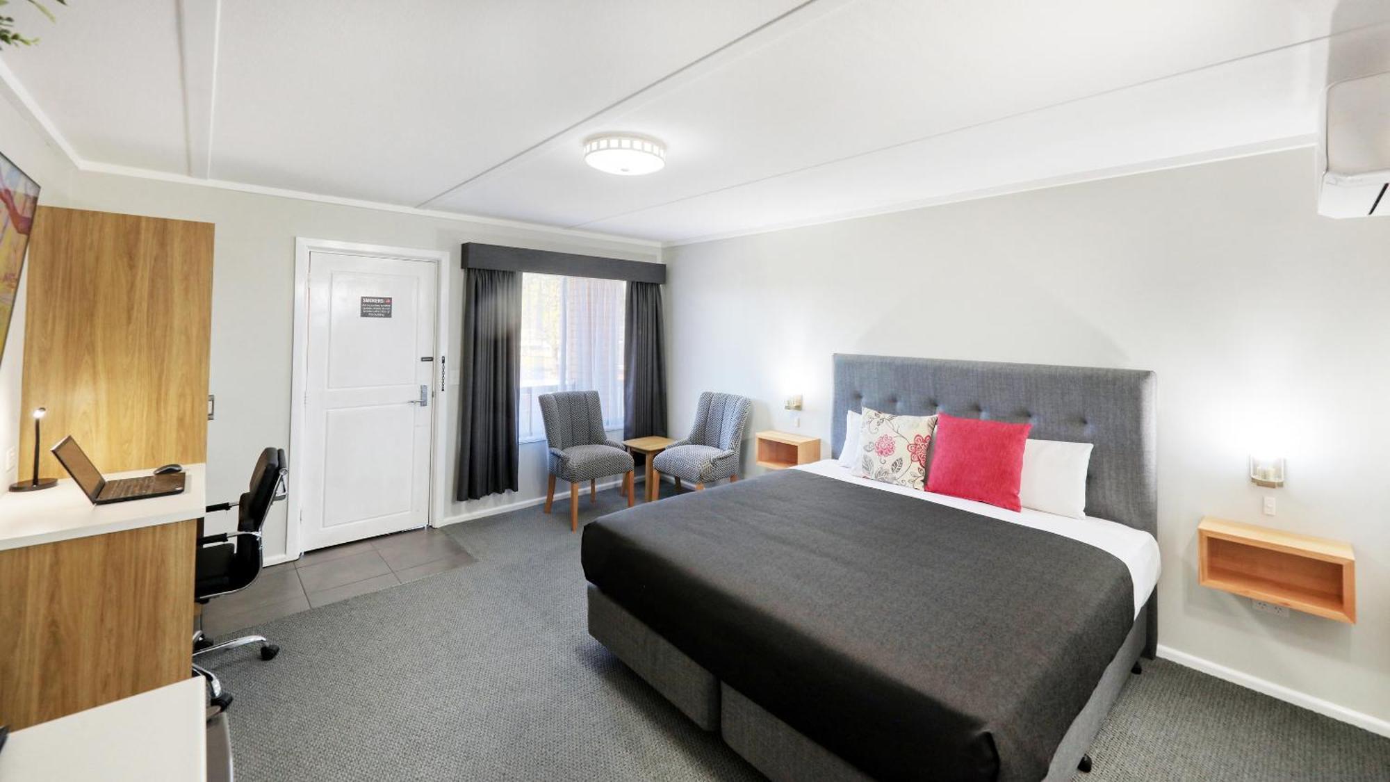 Deniliquin Motel Dış mekan fotoğraf