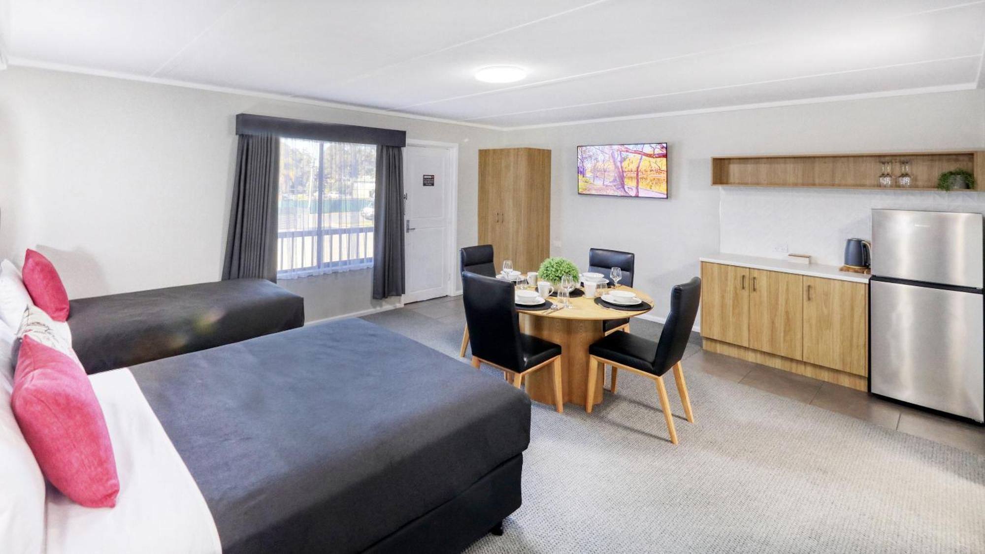 Deniliquin Motel Dış mekan fotoğraf